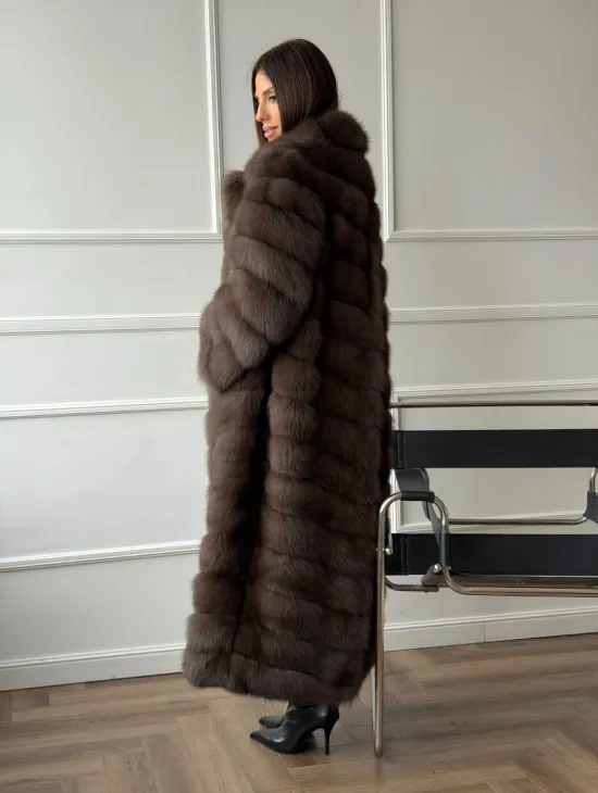 Длинная шуба из меха куницы Exclusive fur