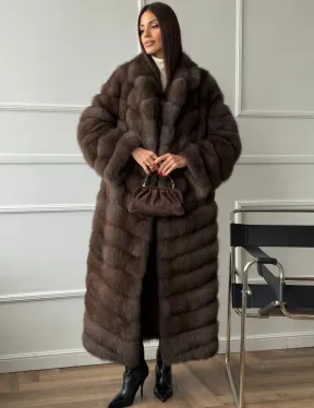Длинная шуба из меха куницы Exclusive fur