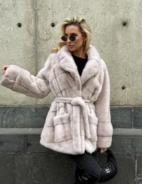 Светлый норковый полушубок PREMIUM FUR с английским воротником