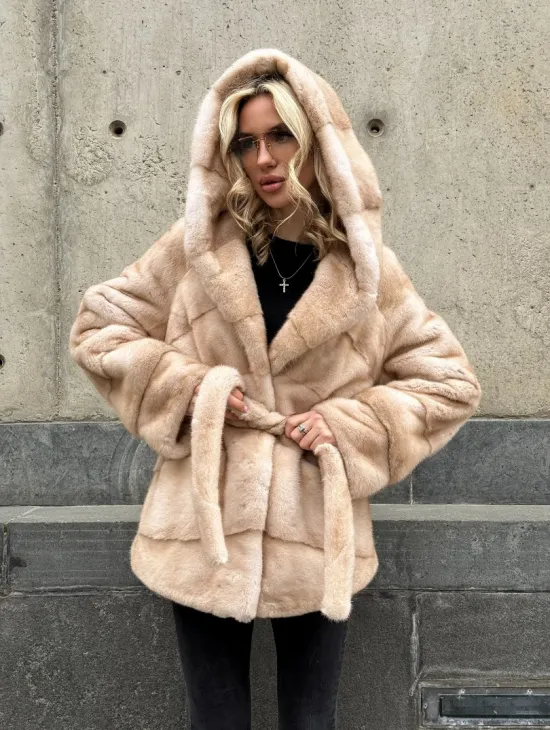 Женский норковый полушубок Premium fur с капюшоном 