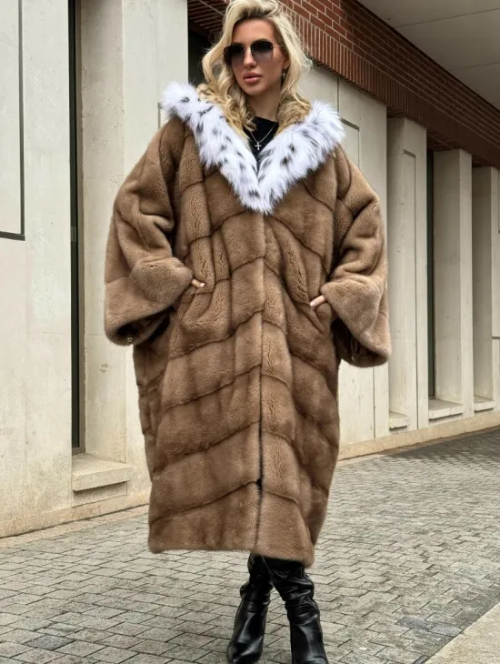 Норковая шуба больших размеров в стиле Бохо с капюшоном под рысь