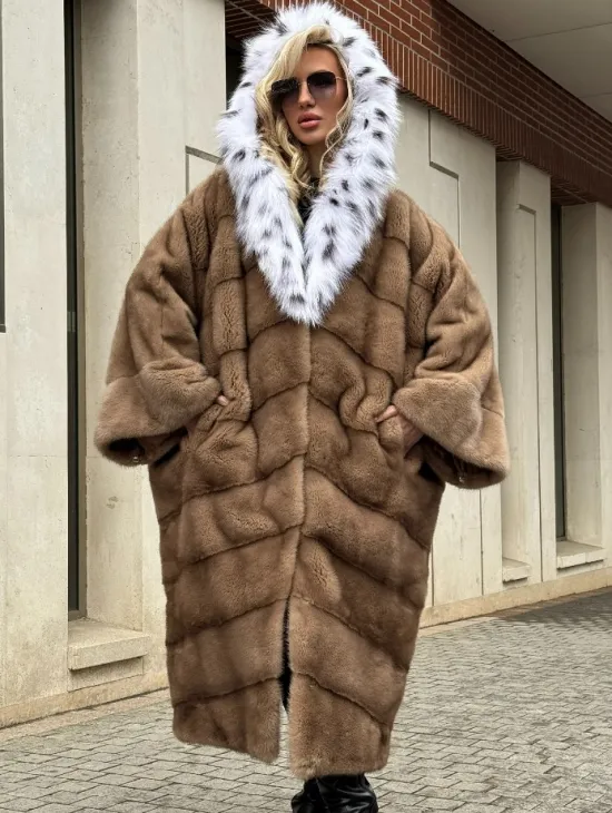 Норковая шуба больших размеров в стиле Бохо с капюшоном под рысь