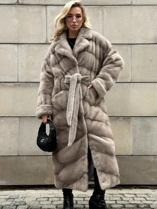 Кимоно - шуба норковая с английским воротником цвет Silver