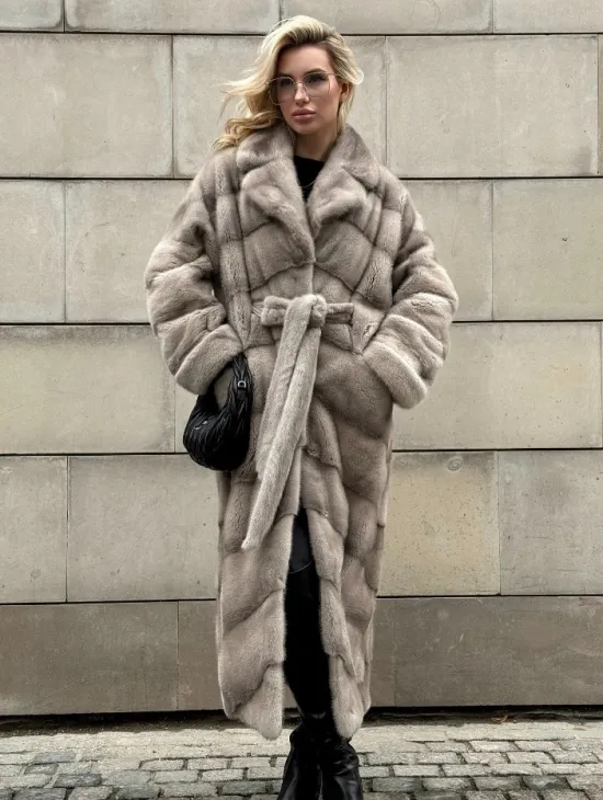 Кимоно - шуба норковая с английским воротником цвет Silver