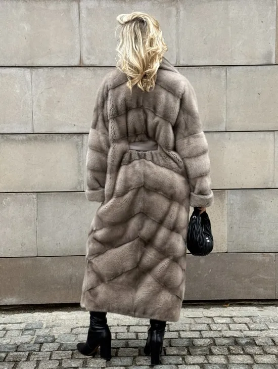 Кимоно - шуба норковая с английским воротником цвет Silver