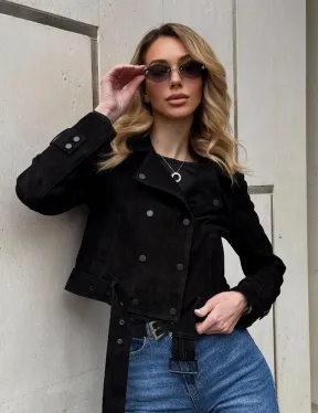 Черная короткая курточка из натуральной замши