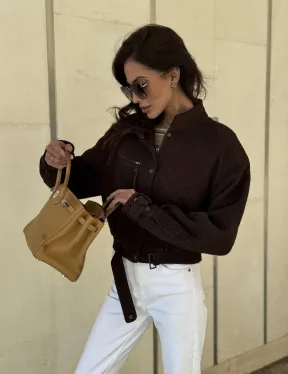 Кроп - бомбер из плетеной замшевой кожи в цвете шоколад