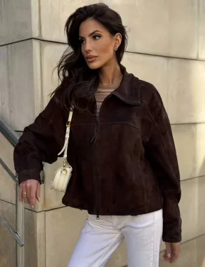 Демисезонная короткая замшевая куртка 