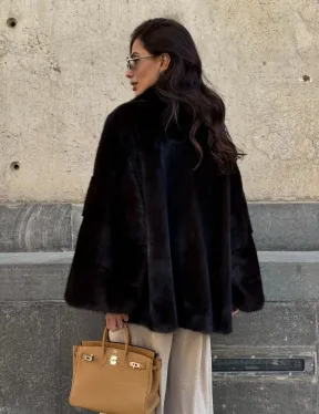 Норковая шуба в цвете махагон