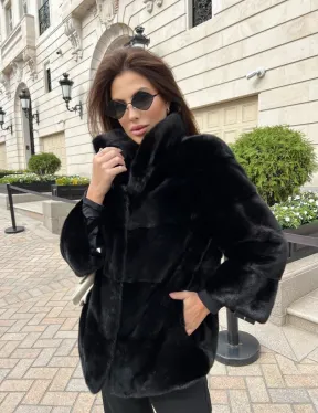 Черная короткая шуба из аукционной норки NAFA