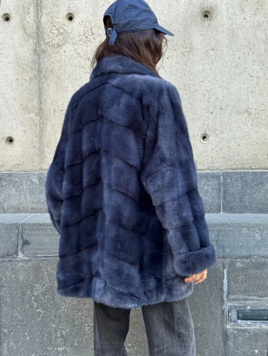 Короткая норковая шуба - автоледи