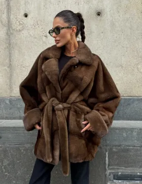 Шуба летучка из премиум меха норки - цвет соболь