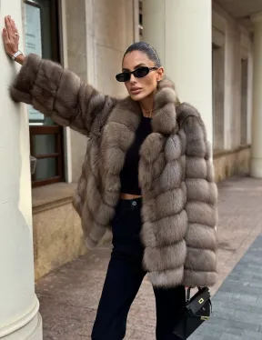 Короткая шуба из куницы - цвет пастель