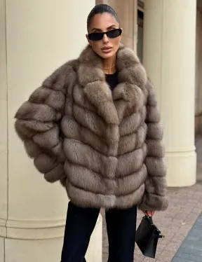 Короткая шуба из куницы - цвет пастель