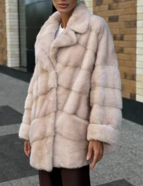 Шуба норковая пудрового цвета с английским воротником