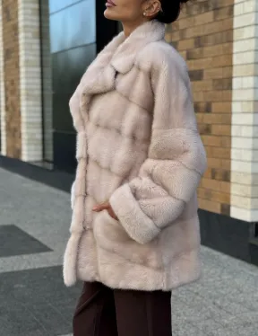 Шуба норковая пудрового цвета с английским воротником