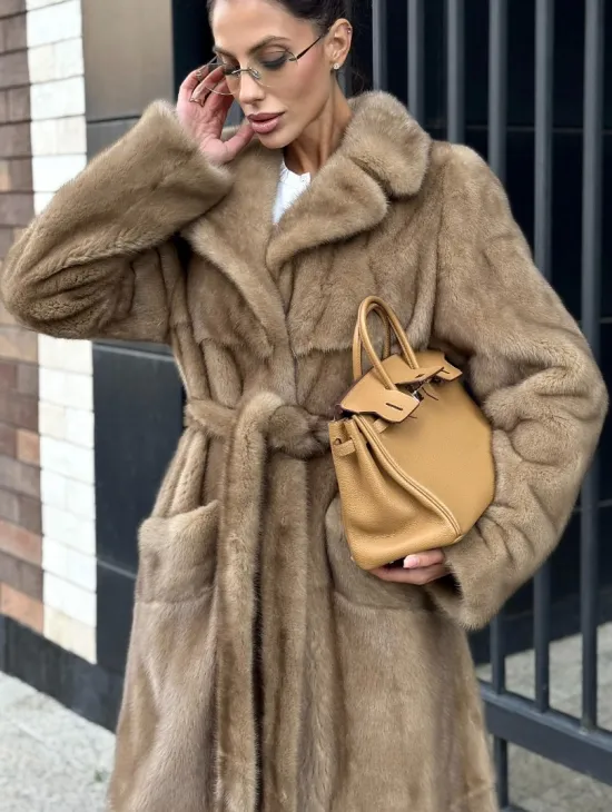 Женская длинная норковая шуба Pastel