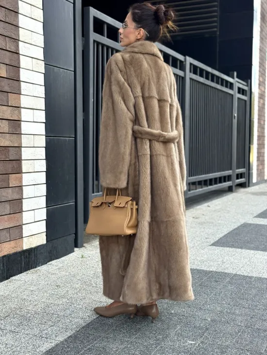 Женская длинная норковая шуба Pastel