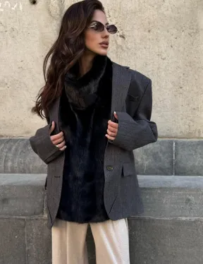 Черная норковая манишка