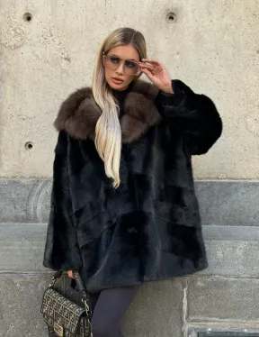 Черный норковый полушубок с капюшоном куница