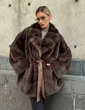 Полушубок норковый женский с воротником куница