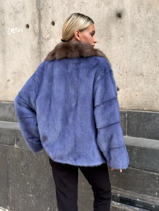 Короткая шуба норковая с воротником из куницы