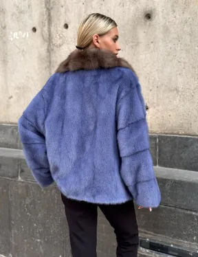 Короткая шуба норковая с воротником из куницы