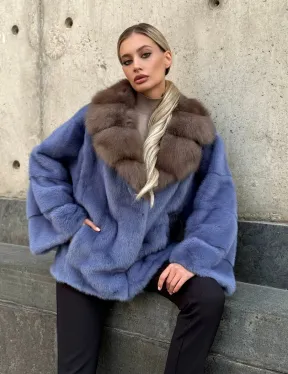 Короткая шуба норковая с воротником из куницы