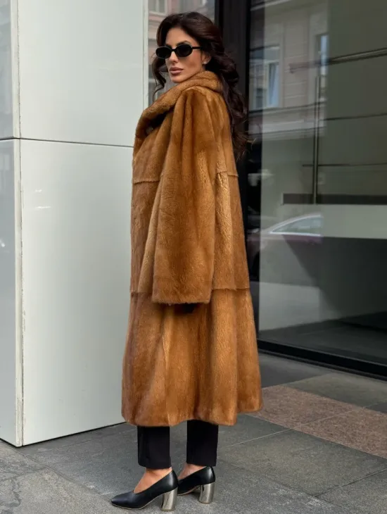 Золотистая норковая шуба с воротником апаш - New 2026