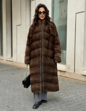 Шуба из плюшевой норки Velvet с V-образным воротником