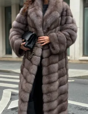 Шуба из меха куницы в цвете Truffle