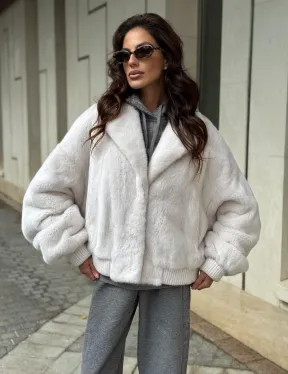 Белый норковый бомбер на резинке