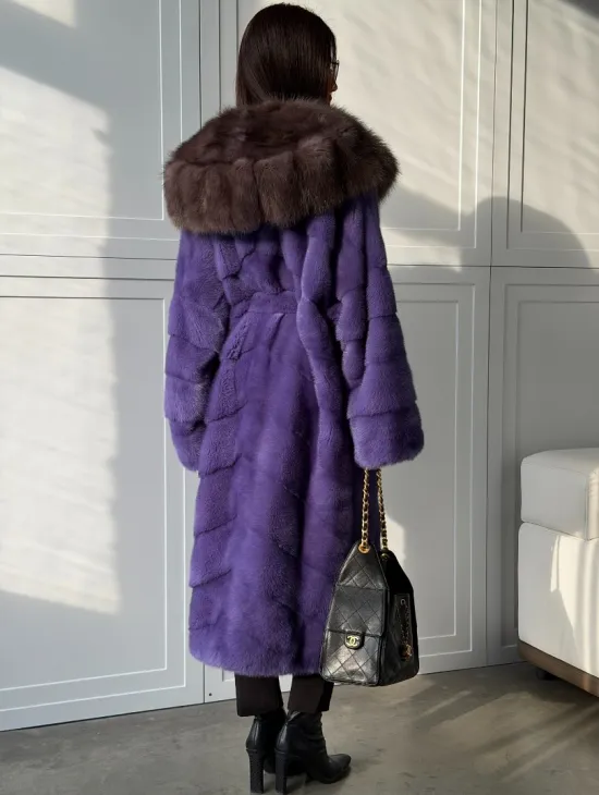 Фиолетовая норковая шуба