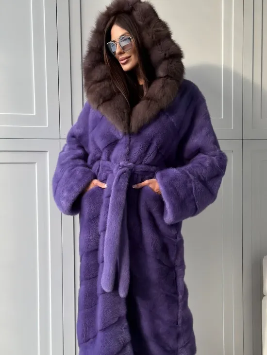 Фиолетовая норковая шуба