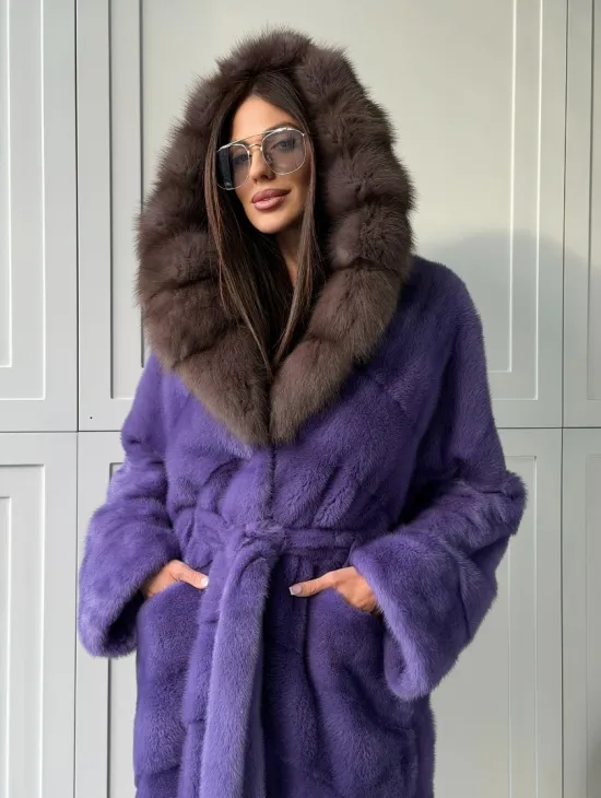 Фиолетовая норковая шуба