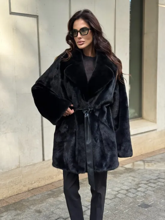 Полушубок из норки с английским воротником - черный