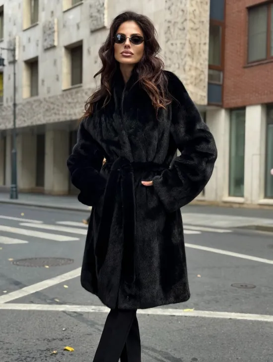 Норковая шуба средняя длина - черная