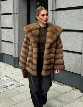 Шуба из натурального меха куницы с капюшоном