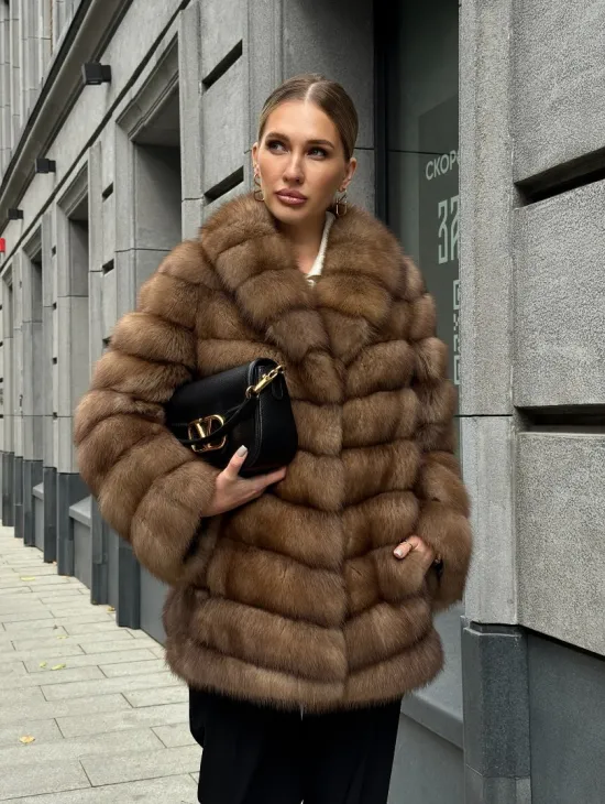 Шуба из куницы с воротником шаль - фото 15