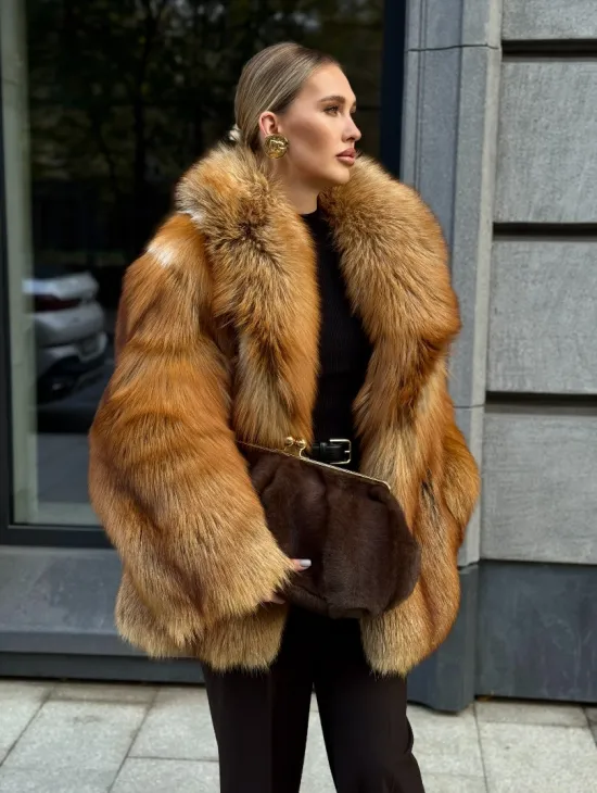 Шуба из лисы - рыжая