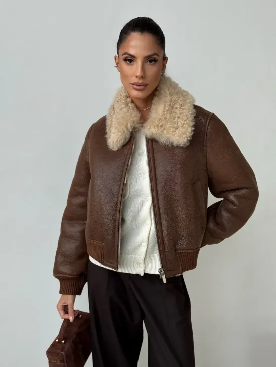 Короткая дубленка - женская