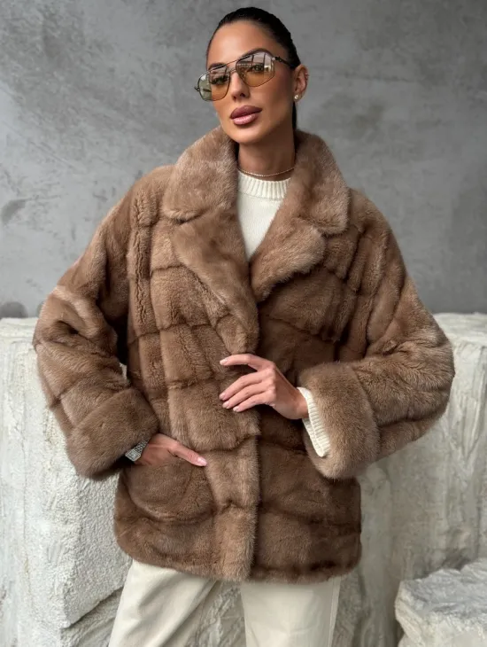 Норковая автоледи - цвет пастель