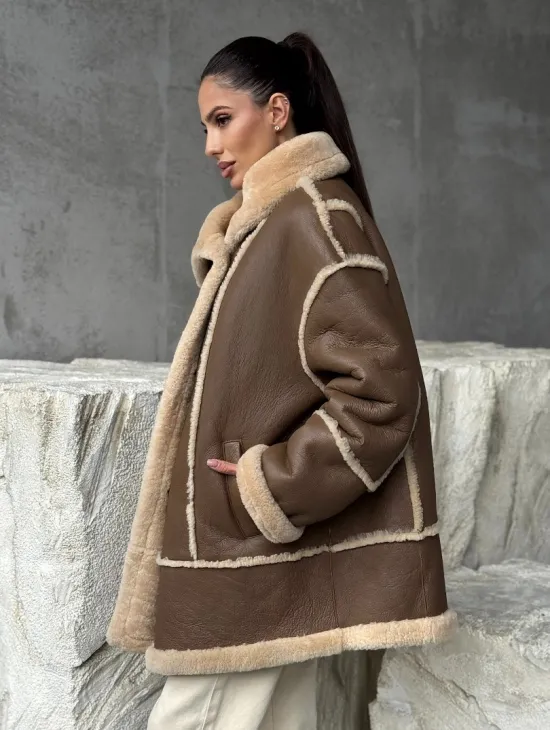 Коричневая женская дубленка