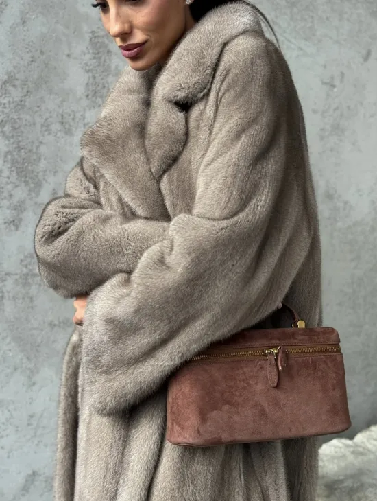 Длинная норковая шуба - цвет серый