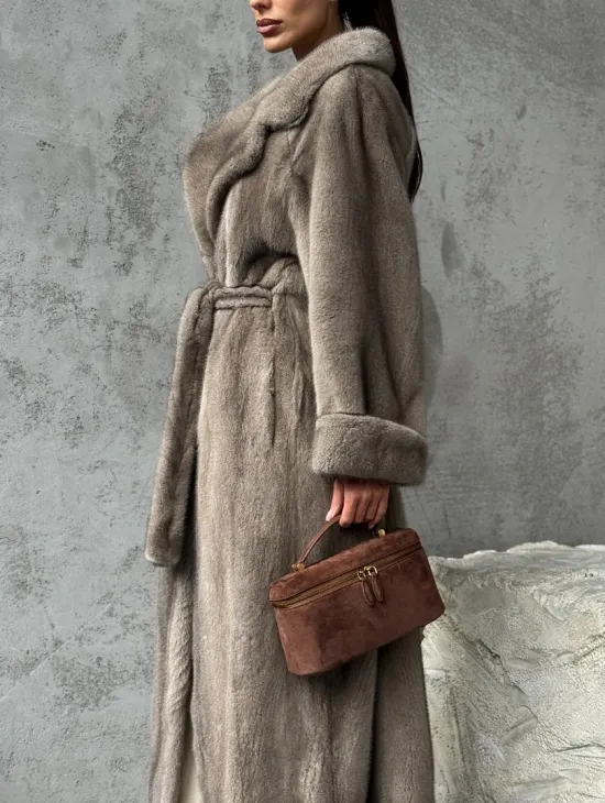 Длинная норковая шуба - цвет серый