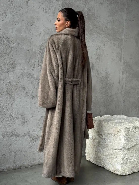 Длинная норковая шуба - цвет серый