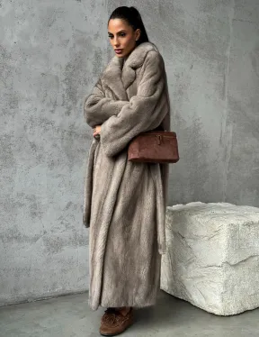 Длинная норковая шуба - цвет серый