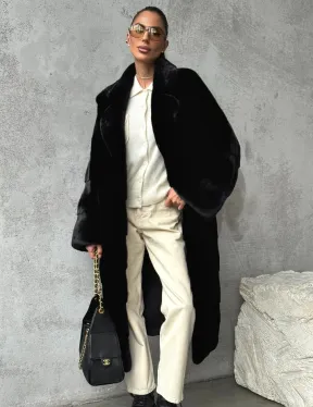 Черная шуба из меха норки SAGA FURS