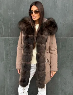 Пуховик с капюшоном - финский песец