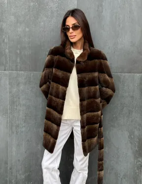 Шуба из кролика с норковым воротником